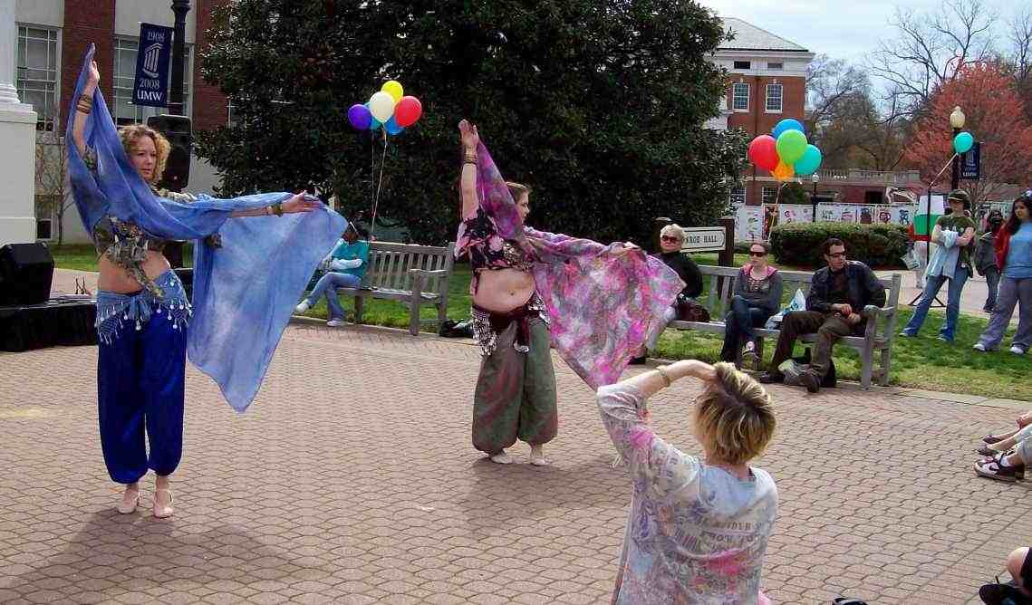 Veil Dancers